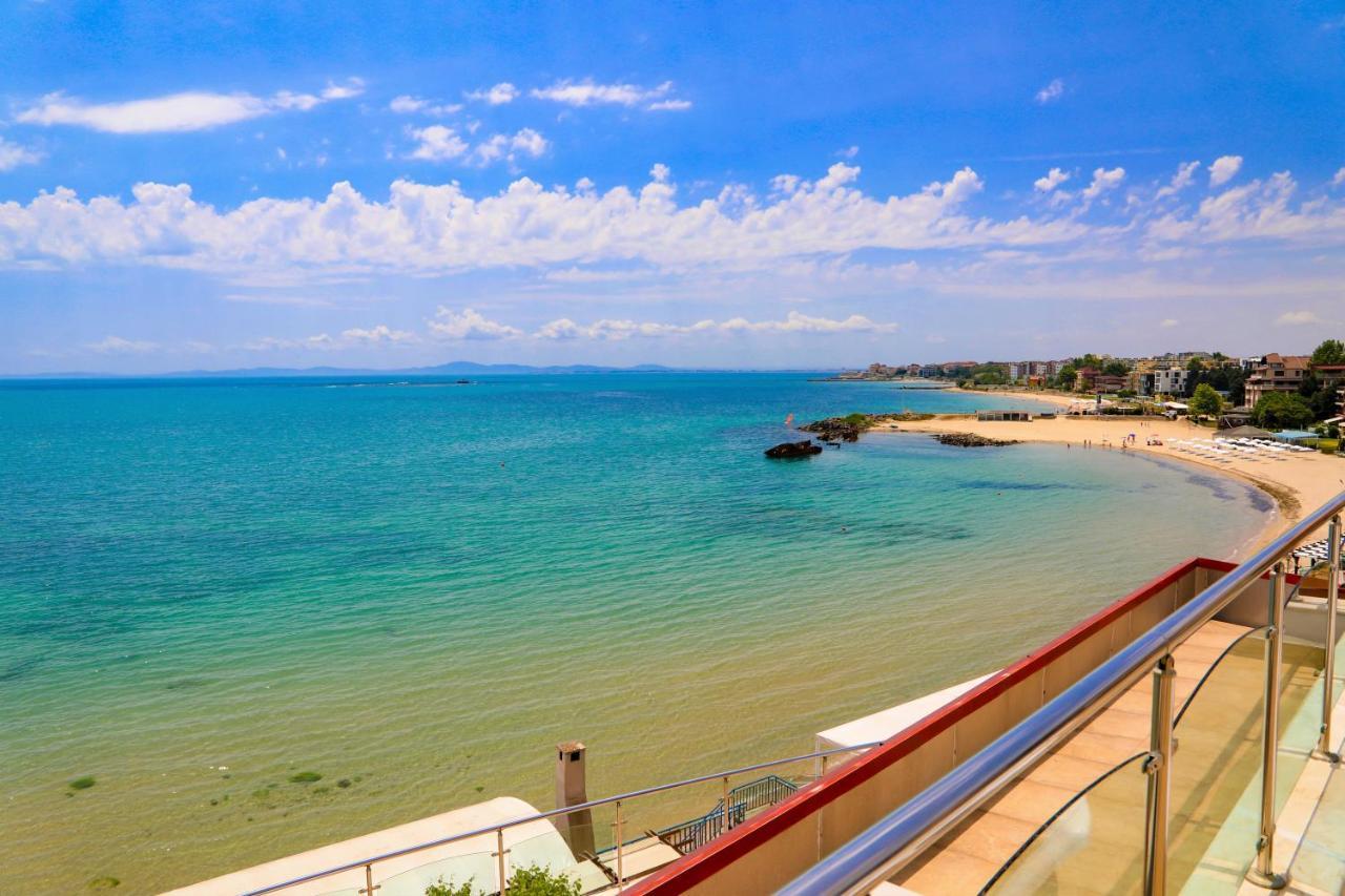 Petrov Family Hotel Nesebar Ngoại thất bức ảnh